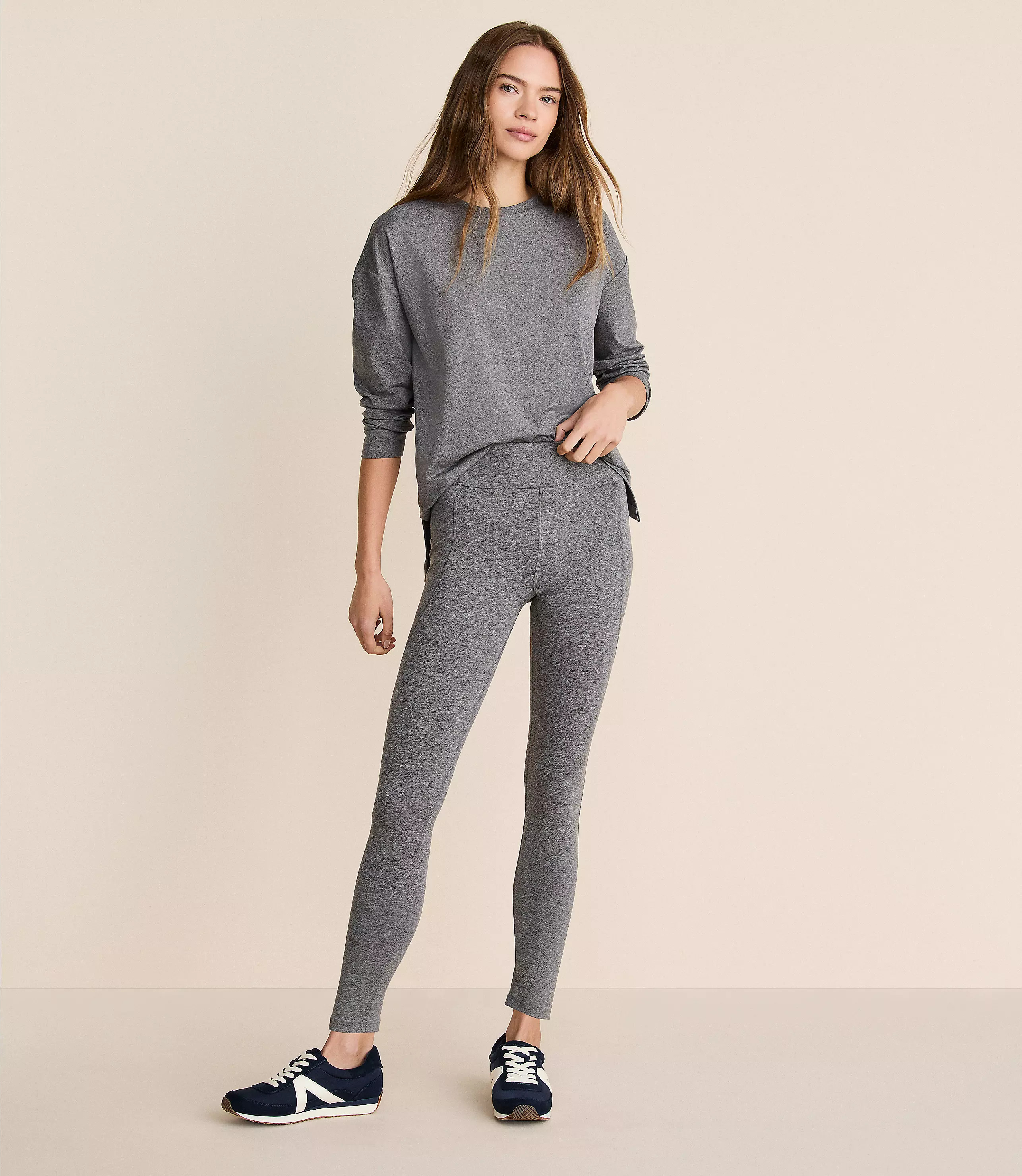 Lou & Grey Heathered Brushedsoft Side Pocket 7/8 Leggings | LOFT