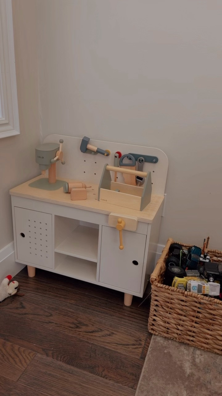 Christmas gift idea!!
Toddler finds
Workbench 
Lalo kids