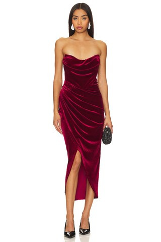 ASTR the Label Meghan Velvet Dress in Crimson Red from Revolve.com | Revolve Clothing (Global)