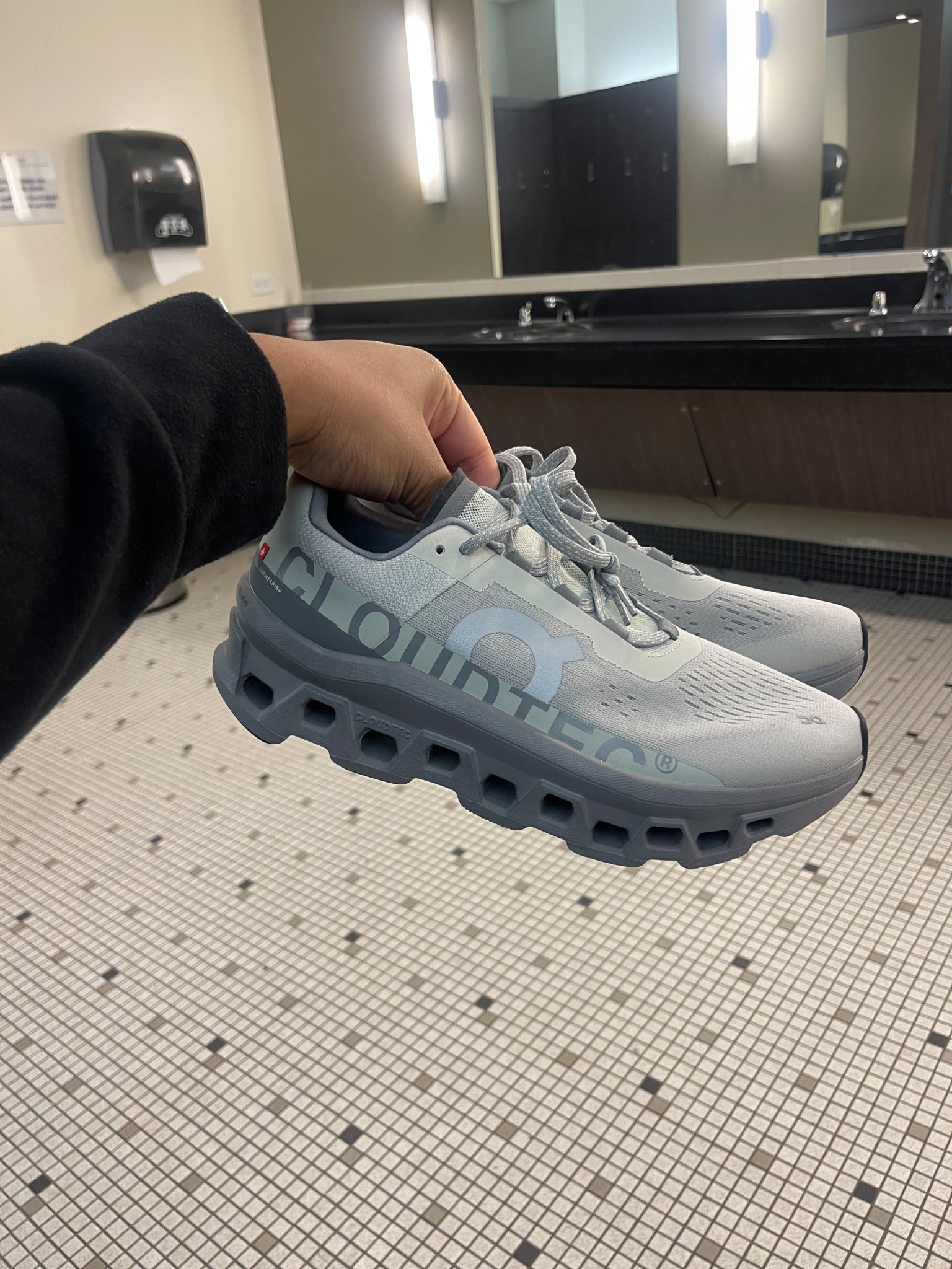 #LTKGiftGuide #LTKShoeCrush #LTKHoliday