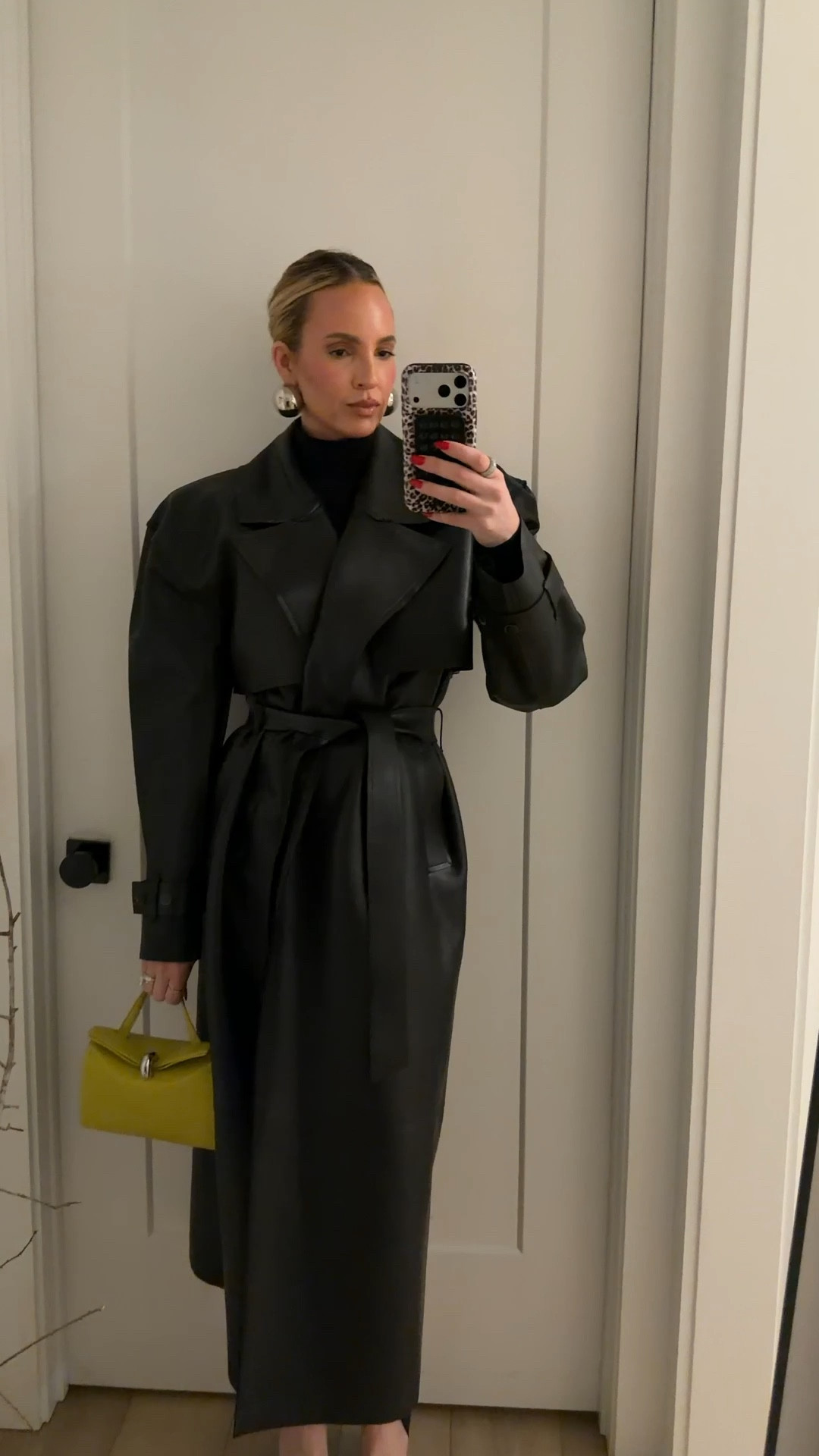 Ohhhh my gosh, this coat is such a statement. I’m wearing a medium only because I didn’t have a small left. It’s very oversized but it works for me because I’m 5'10. I actually don’t mind it in a medium. Now I want it in different colors! It’s such a great price point too. I love the dramatic shoulders! I’m wearing a small in the leggings and the turtleneck is one size fits all. ￼


@Splits59 

#LTKootd #LTKTall #LTKOver40
