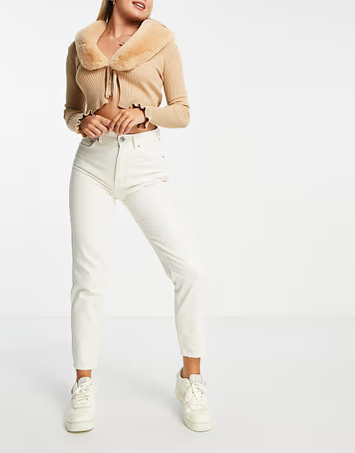 Pull&Bear basic mom jean in ecru | ASOS | ASOS (Global)