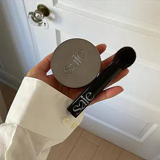 Fluffy Brush | Saie