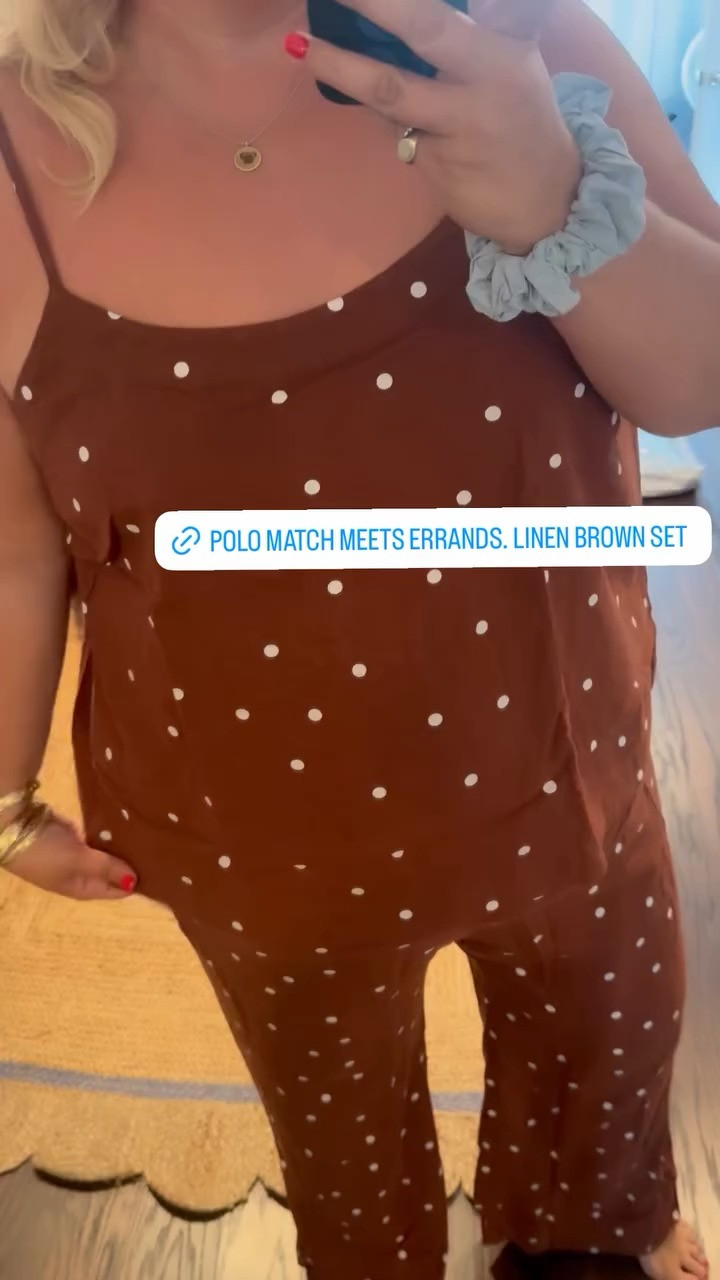 How cute is this brown set