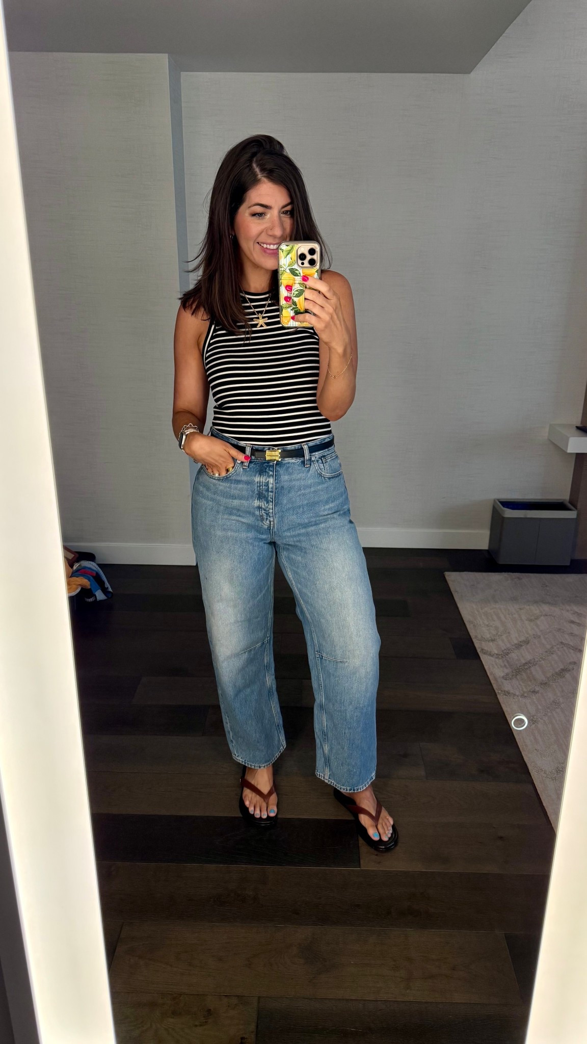 Jeans are included in the anniversary sale!  In a 29 and medium tank

I do the curvy but the regular fit me too!


#LTKFindsUnder100 #LTKSaleAlert #LTKMidsize