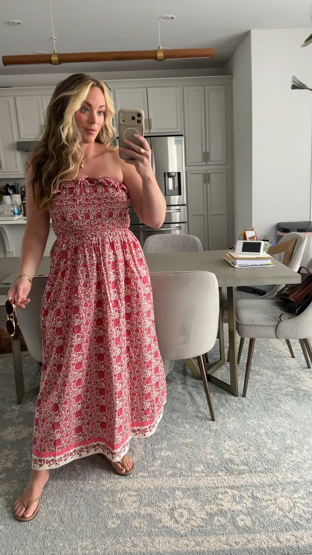 Gorgeous and comfortable 🍓

#LTKSeasonal #LTKmomlife #LTKMidsize