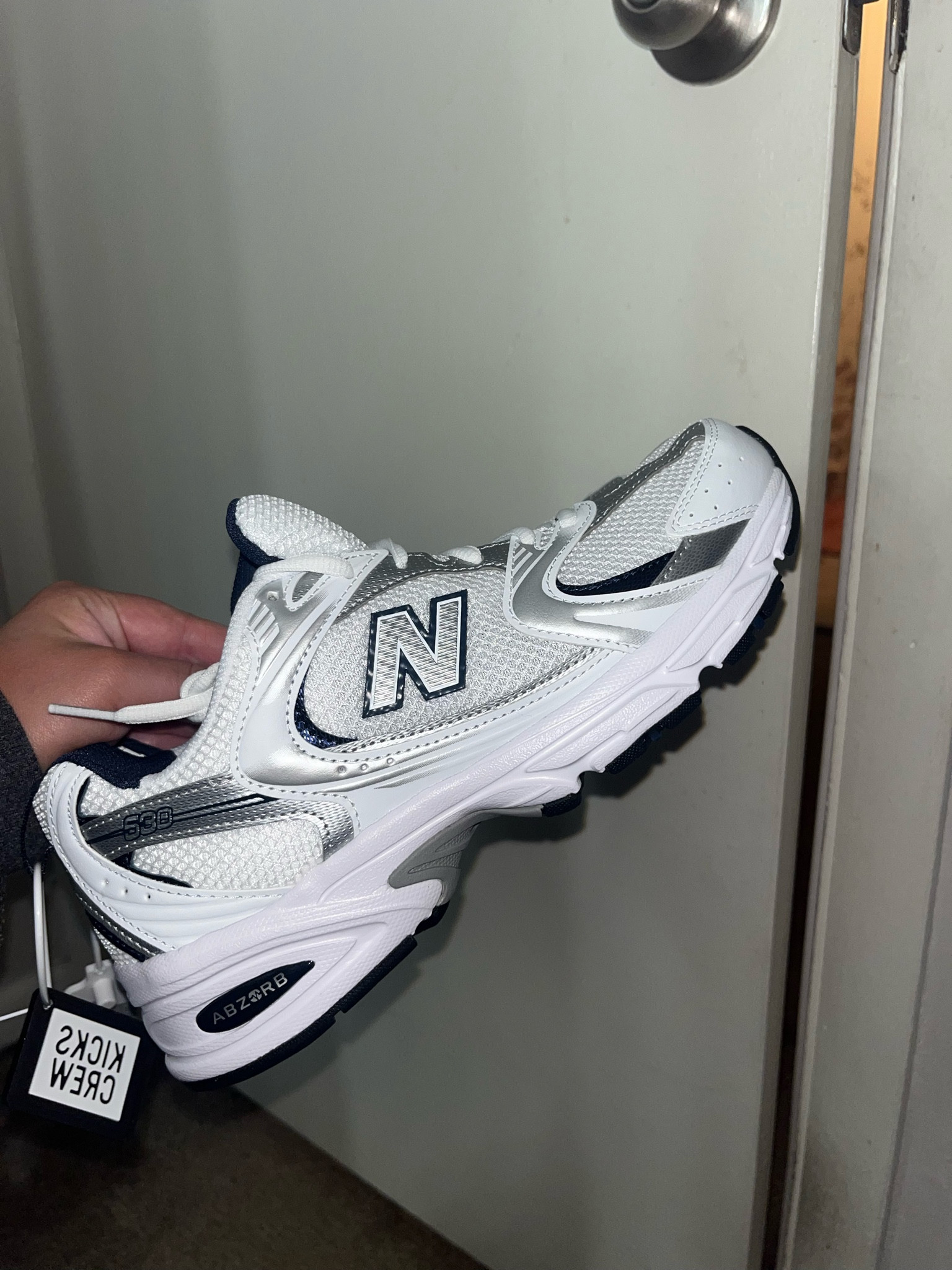 New balance 530 😍 Obsessed with these shoes and they are SO comfortable #newbalance #nb #newbalance530 #sneakers #shoes 

#LTKshoecrush #LTKfindsunder50 #LTKfindsunder100