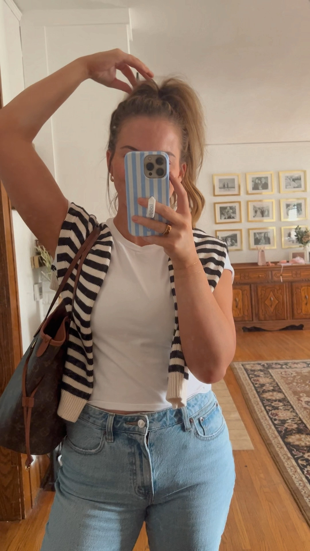 Casual put together look 
Sweater (m) tts 
Tee (m) tts but short
Jeans (CL28R) tts 
Shoes (7.5) tts and so comfy 

#LTKStyleTip #LTKFindsUnder50 #LTKSeasonal