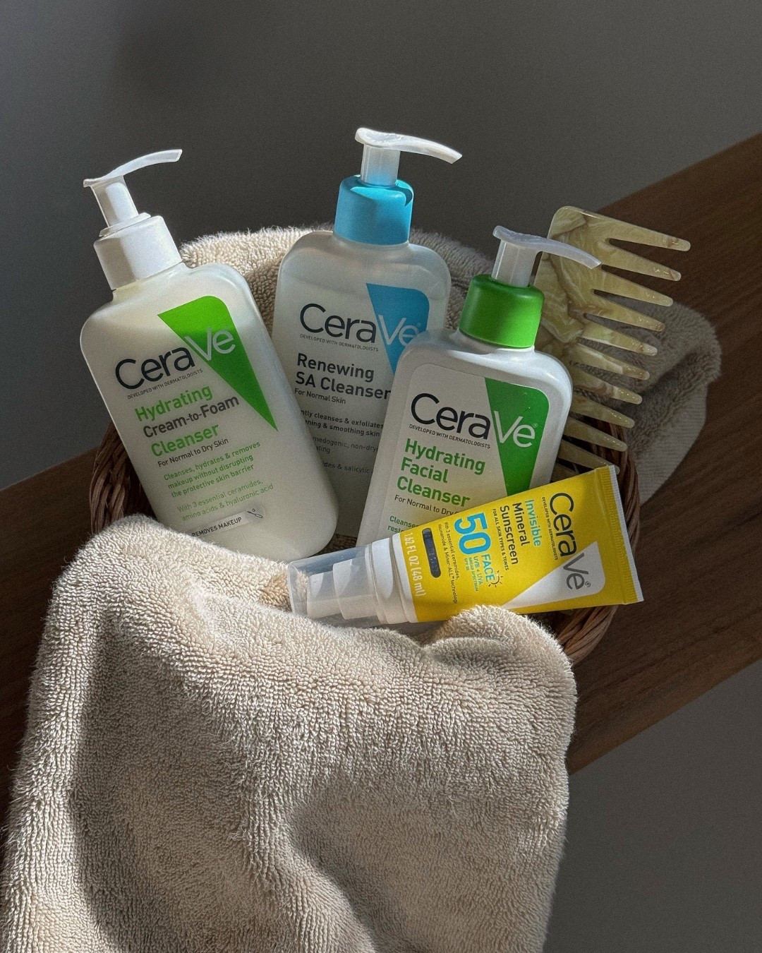 #ad Current skincare favorites 🤍 Everything I'm using lately is linked here from @target. 

@cerave #TargetPartner #CeraVePartner #CeraVeAtTarget

#LTKgrwm #LTKmorningroutine #LTKselfcare