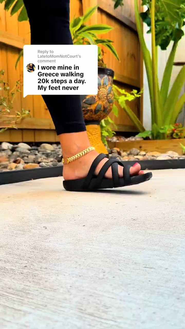 Replying to @LatetoMomNotCourt crocs splash Strappy sandals are so comfortable!! #crocs #crocssandals #crocssplashstrappysandal #crocssandals #ad 

 #LTKootd #LTKSwim #LTKTravel