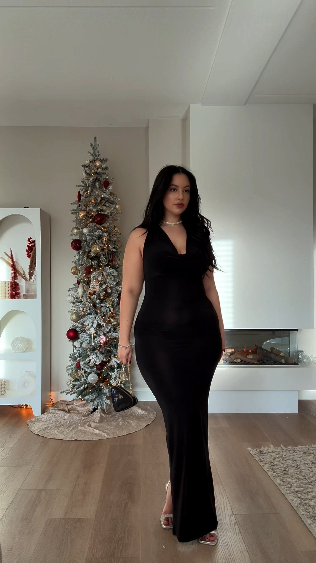 Stunning dress for festive season. Very stretchy and comfortable! Wearing size L for reference  

#LTKParties #LTKPlusSize #LTKHoliday