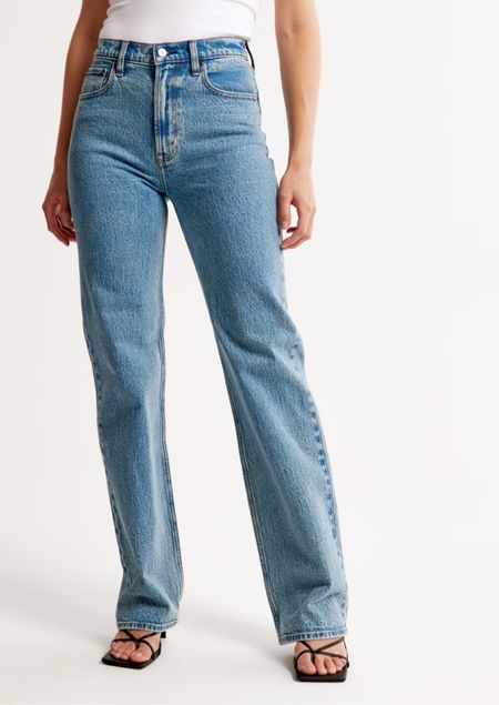 Just ordered a few pairs of jeans from Abercrombie and I’m so excited about them!!! Ordered these in a size 26!

#LTKSpringSale #LTKSeasonal