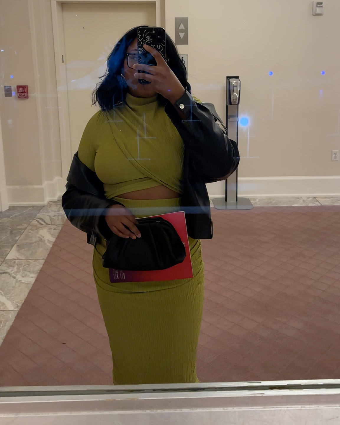 Holiday dresses under $100 

#LTKgrwm #LTKHoliday #LTKFindsUnder100