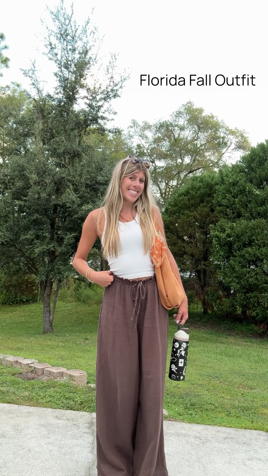 Easy Florida Fall Outfit 🤎 
These pants are light and airy & the perfect fall color. I am also OBSESSED with this bag & the bag charms. 🤠


Fall Outfit | Florida Fall Outfits | Linen Pants | Brown Outfit | Brown Suede | Espresso Brown

#LTKSeasonal #LTKStyleTip #LTKFindsUnder50