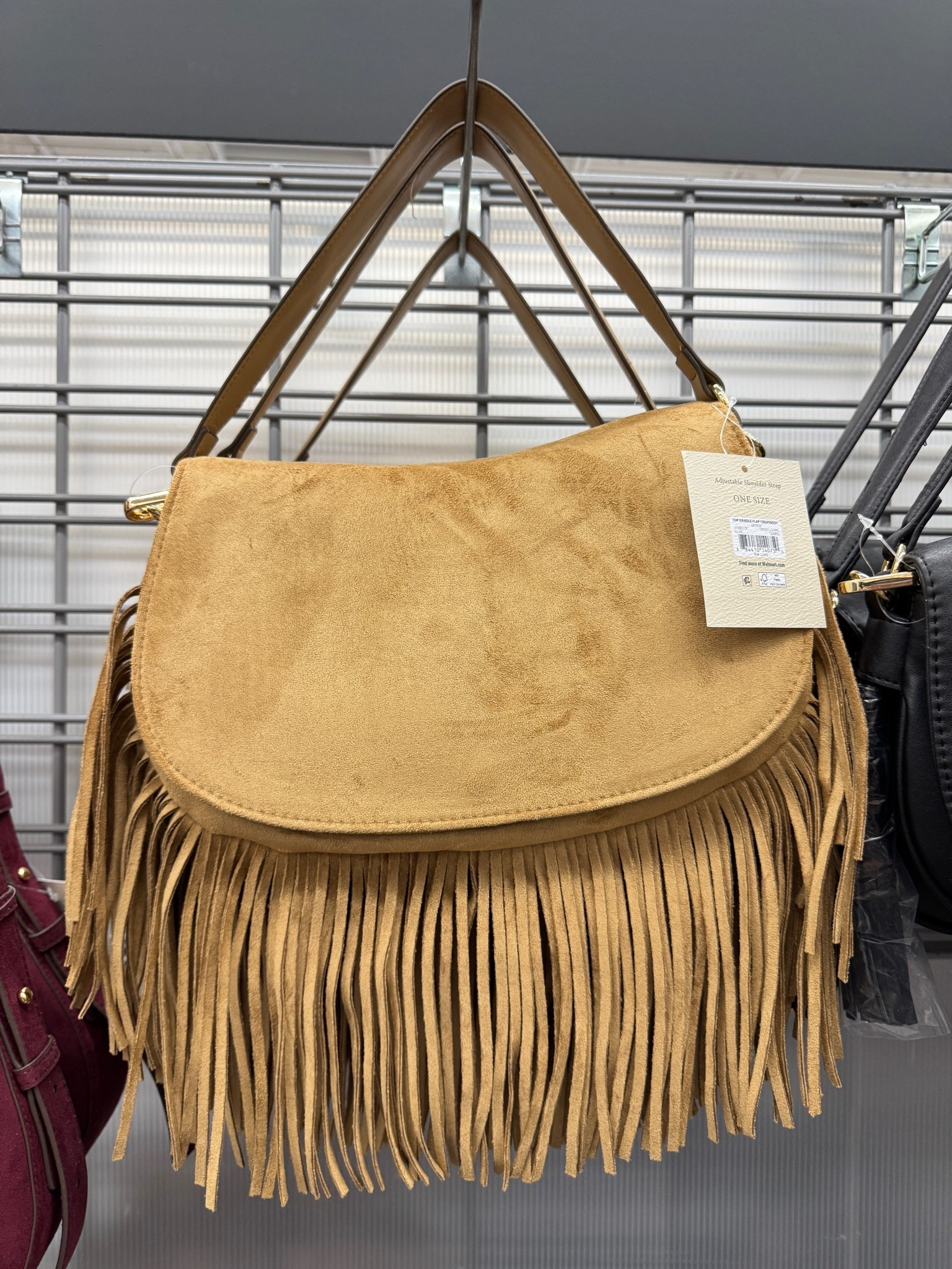 Beautiful bag and quality was nice as well ! 
#walmart