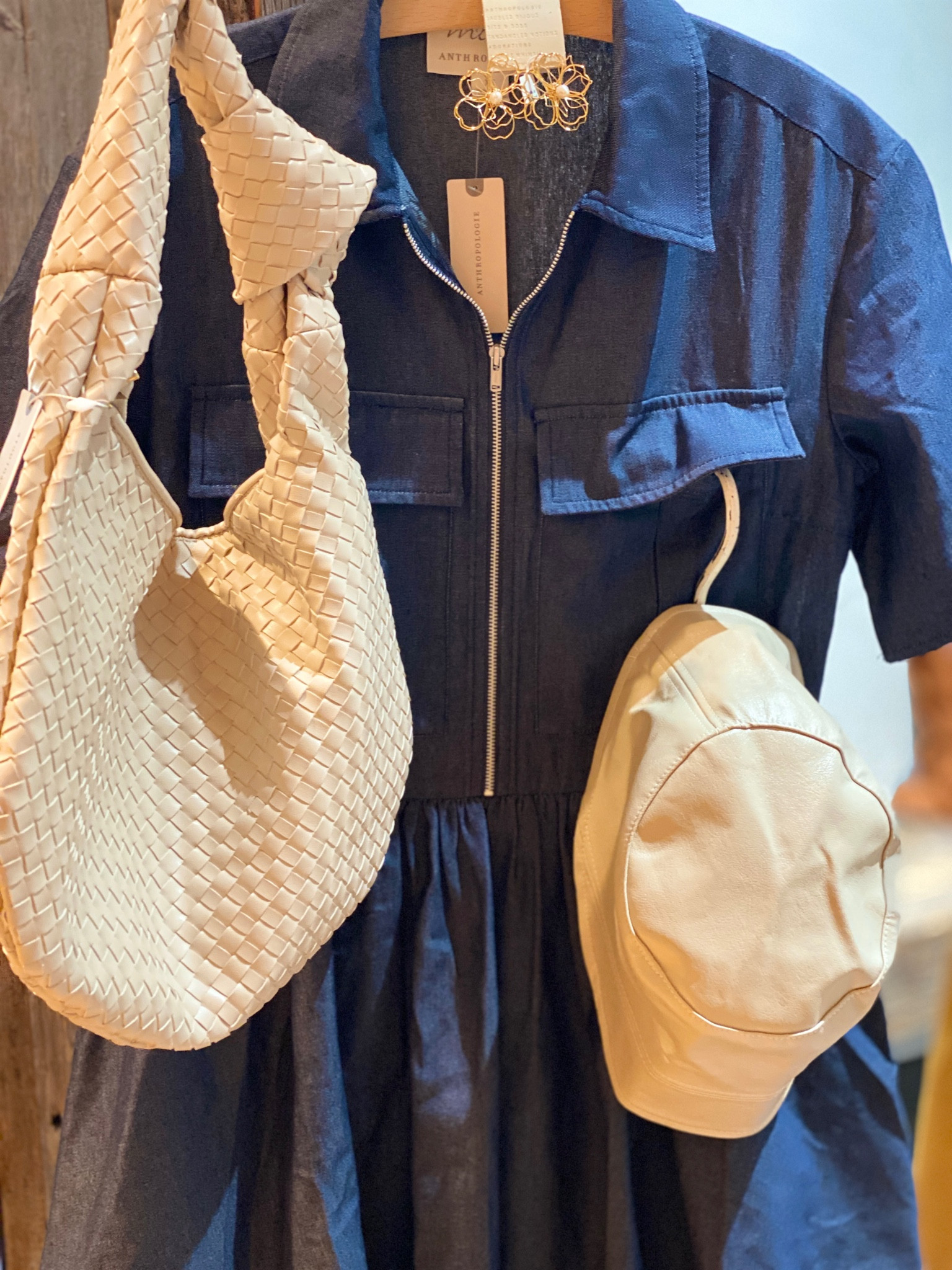A new take on the bubble hem dress. This dress fits perfectly (TTS). A great length and perfect for wearing now and straight into Fall. 


#LTKstyletip #LTKitbag #LTKcurves
