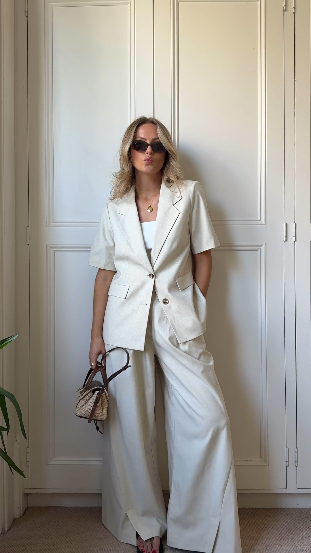 A very good suit and my go-to to look polished and chic 👌🏼

Tailored trousers, wide leg trousers, nobody’s child, beige suit, women’s suit, beige blazer, short sleeve blazer, raffia bag, mini bag, holiday bag, Radley, simple style, spring outfit, summer outfit, summer suit, linen blend suit, beige suit, wedding outfit, work look 

#LTKuk #LTKsummer #LTKspring