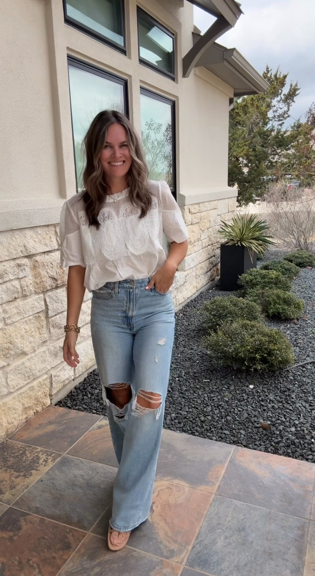 Looks like Anthro, but it’s Amazon 🤍 such a good spring/summer top… the details are so pretty

 

#LTKdayinmylife #LTKgrwm #LTKootd