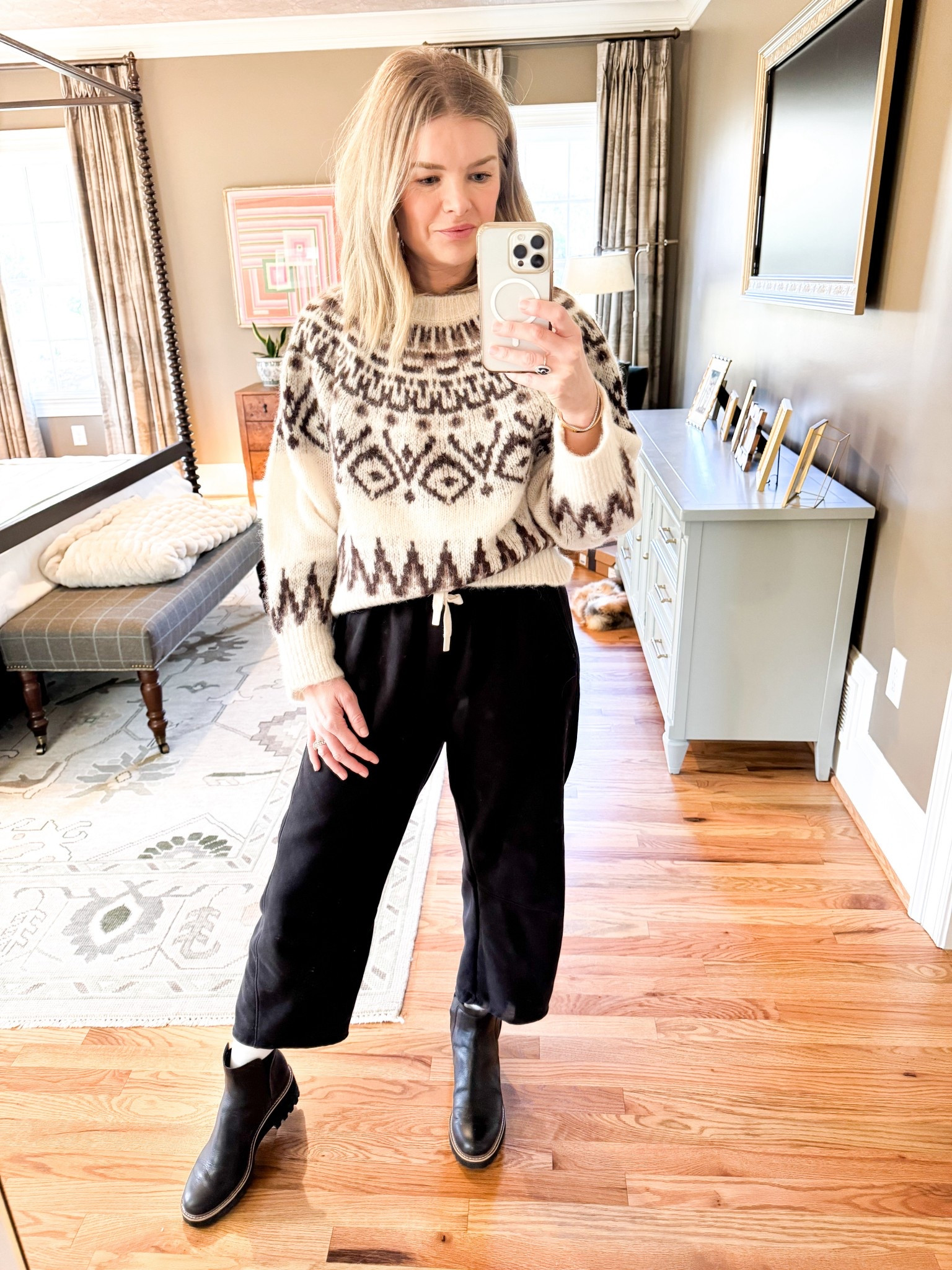 Since I’m in my barrel sweatpants era, thought I’d share how I elevate them just a touch. Sale alert 🚨 for sweater! 

#LTKgrwm #LTKdayinmylife #LTKootd