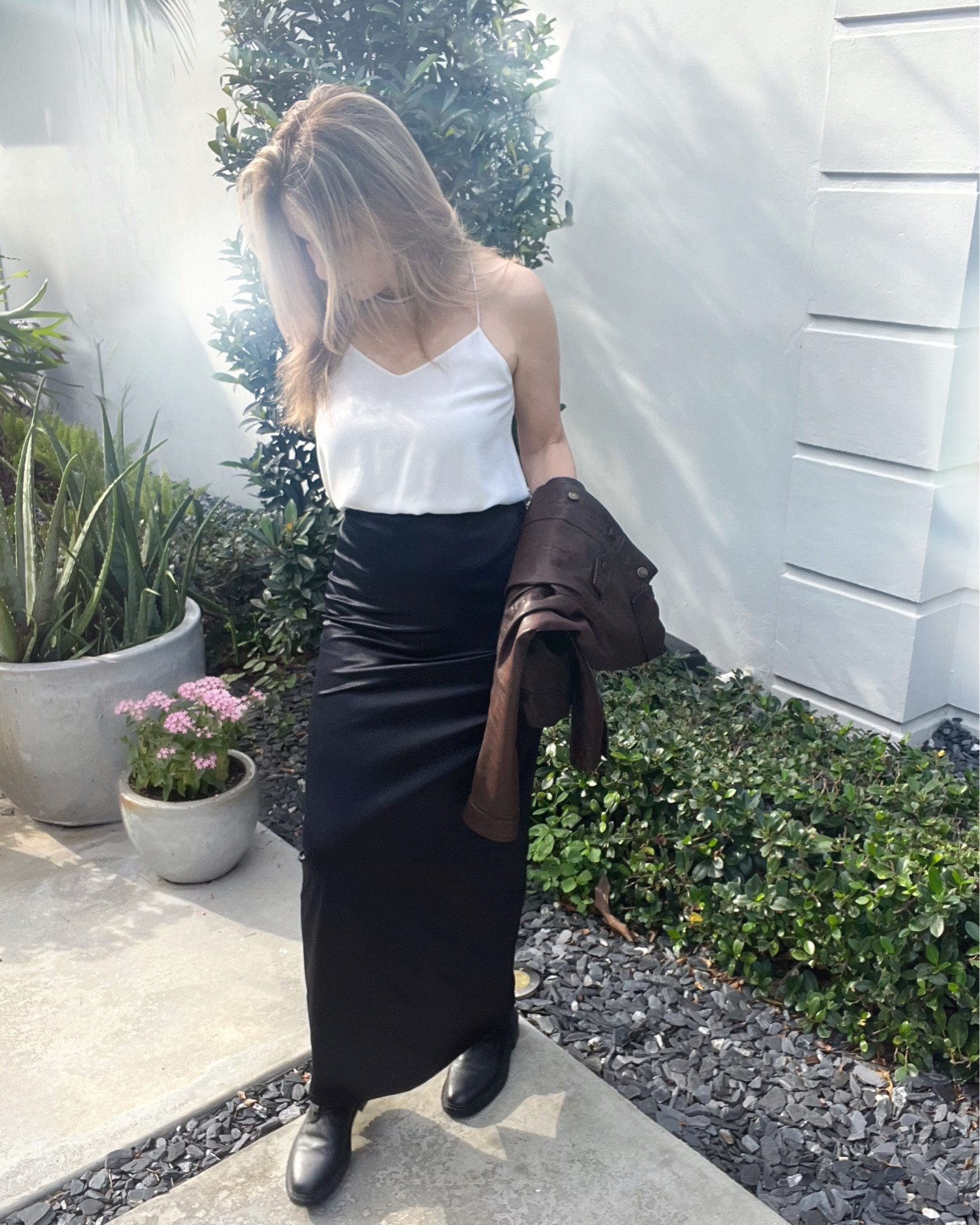 【RIBBONBIT】CARRIE SHEER SKIRT Ribbon Light Carrie Sheer Skirt, New, M #리본빛 on Bunjang