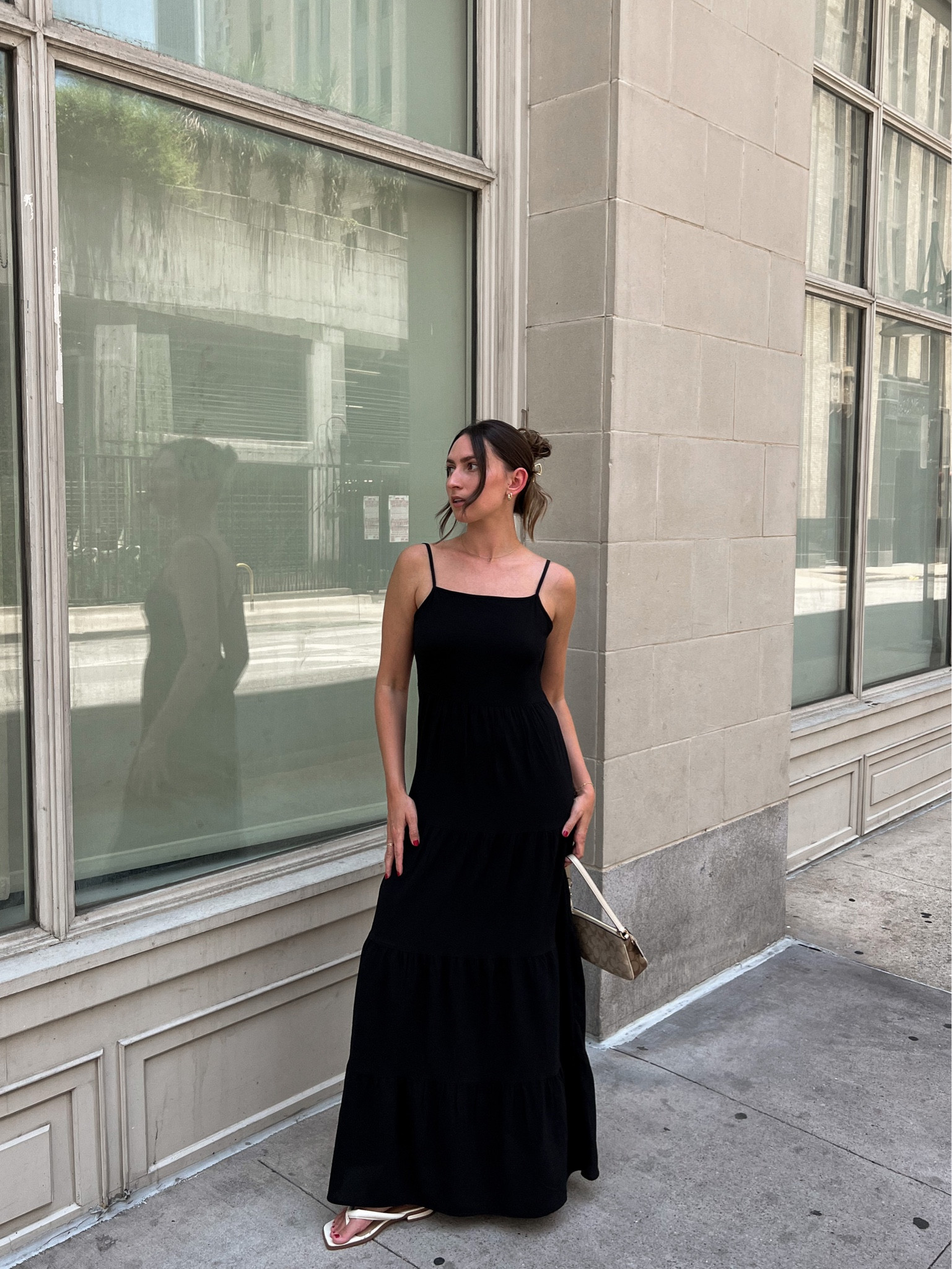 Black tiered dress for summer! I’m wearing a size S. 