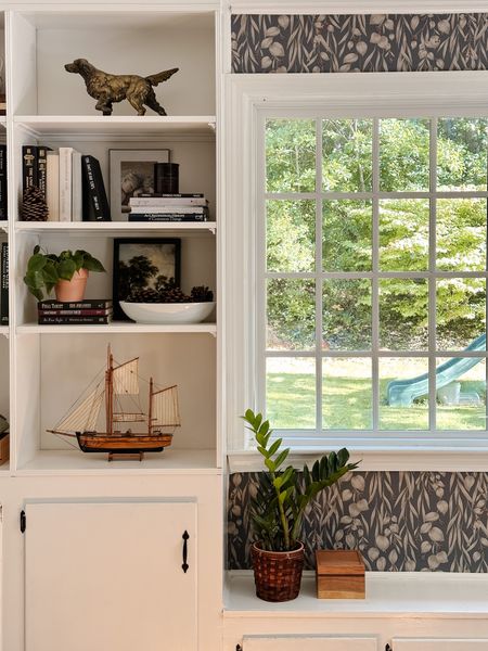 Built in shelves with wallpaper accent wall. 

#LTKstyletip #LTKhome