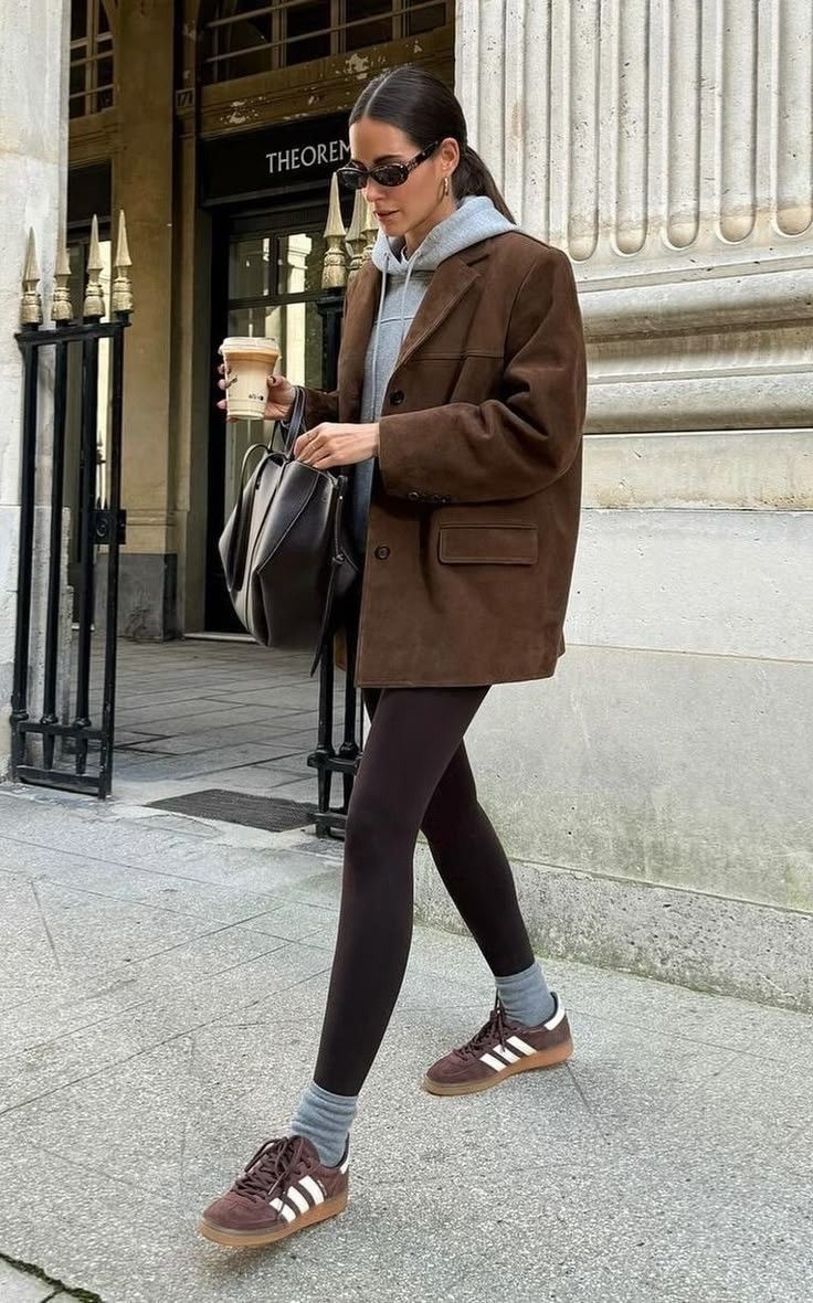 Fall outfit

Fall 2025 fashion trend outfit inspo:
Brown sneakers