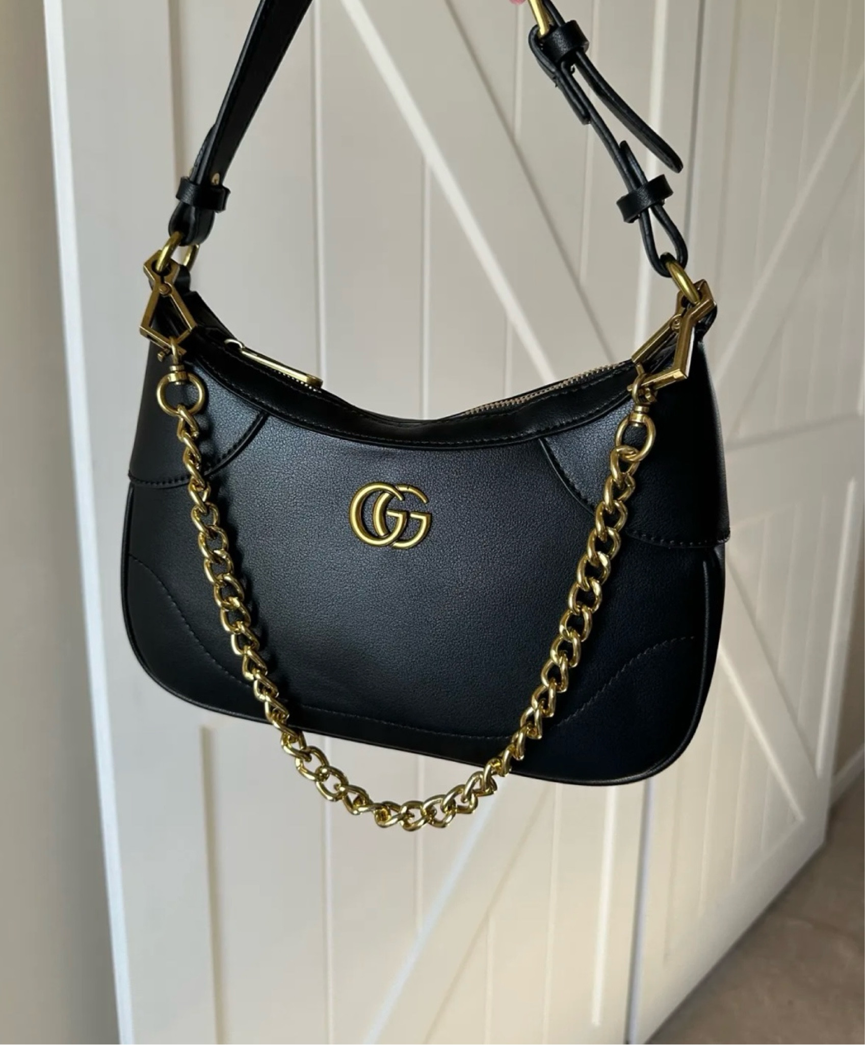 Stunning Gucci shoulder bag #gucci #guccidupe #designerdupes #dhgate 

#LTKitbag #LTKfindsunder100 #LTKbeauty