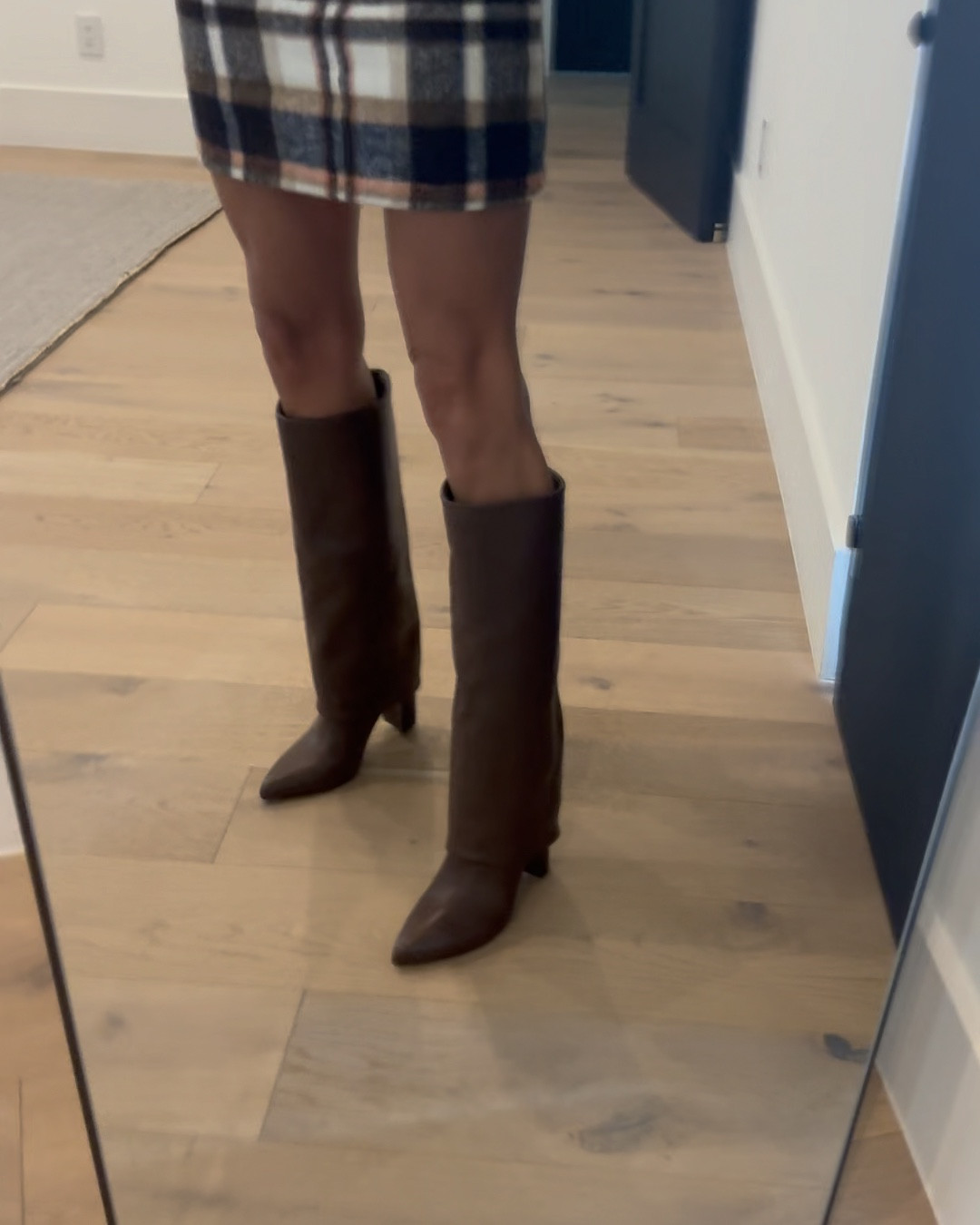 Structured cuff boot! 👢 