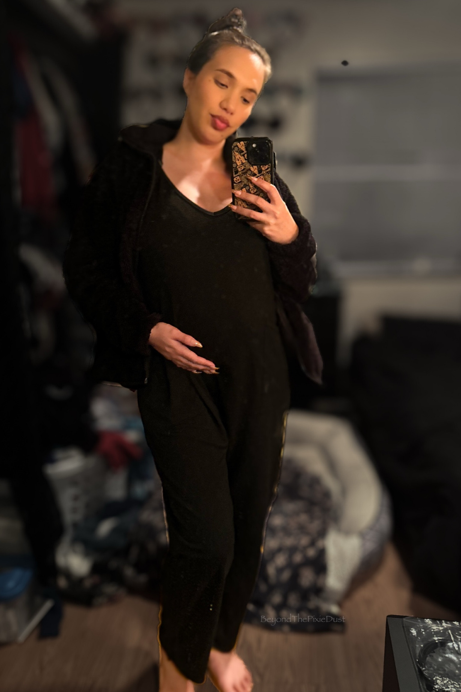 This romper is the best one I've found for wearing with my growing baby bump. From 4 to 7 months, I've been wearing it nonstop! Since it was a cold day, I paired it with my favorite jacket. I've also linked the makeup I wore that day.
✨
Romper: M
Jacket: M

#LTKMostLoved #LTKBaby #LTKBump