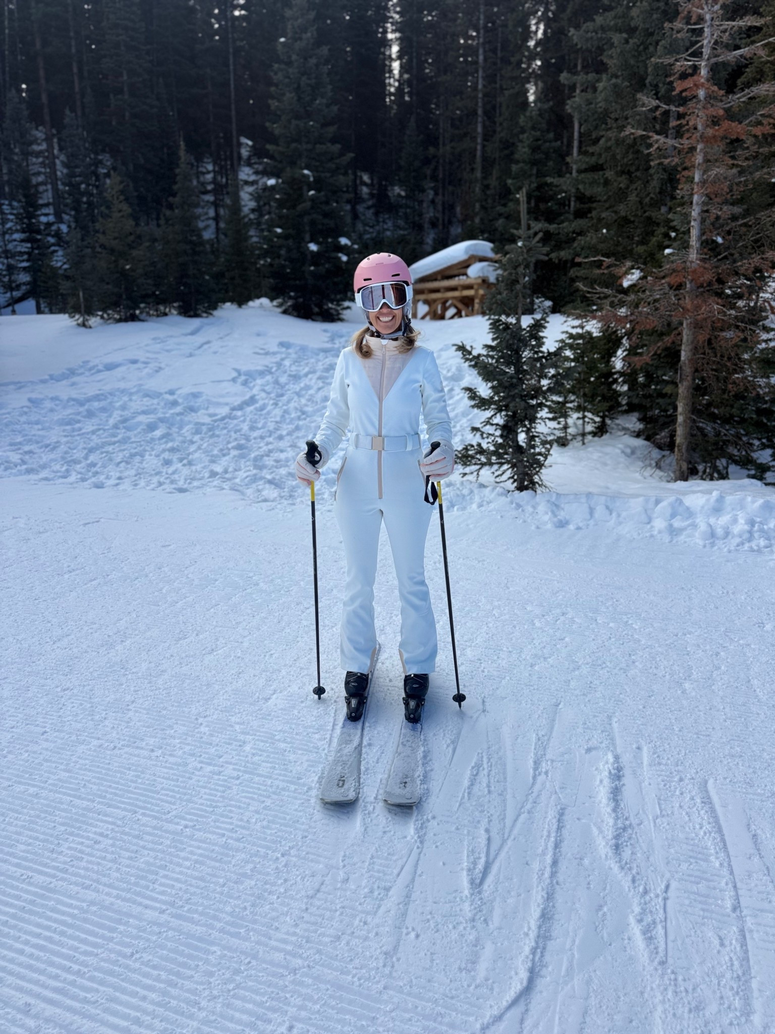 Ski suit - winter snow gear ❄️ 

#LTKSeasonal #LTKdayinmylife #LTKTravel