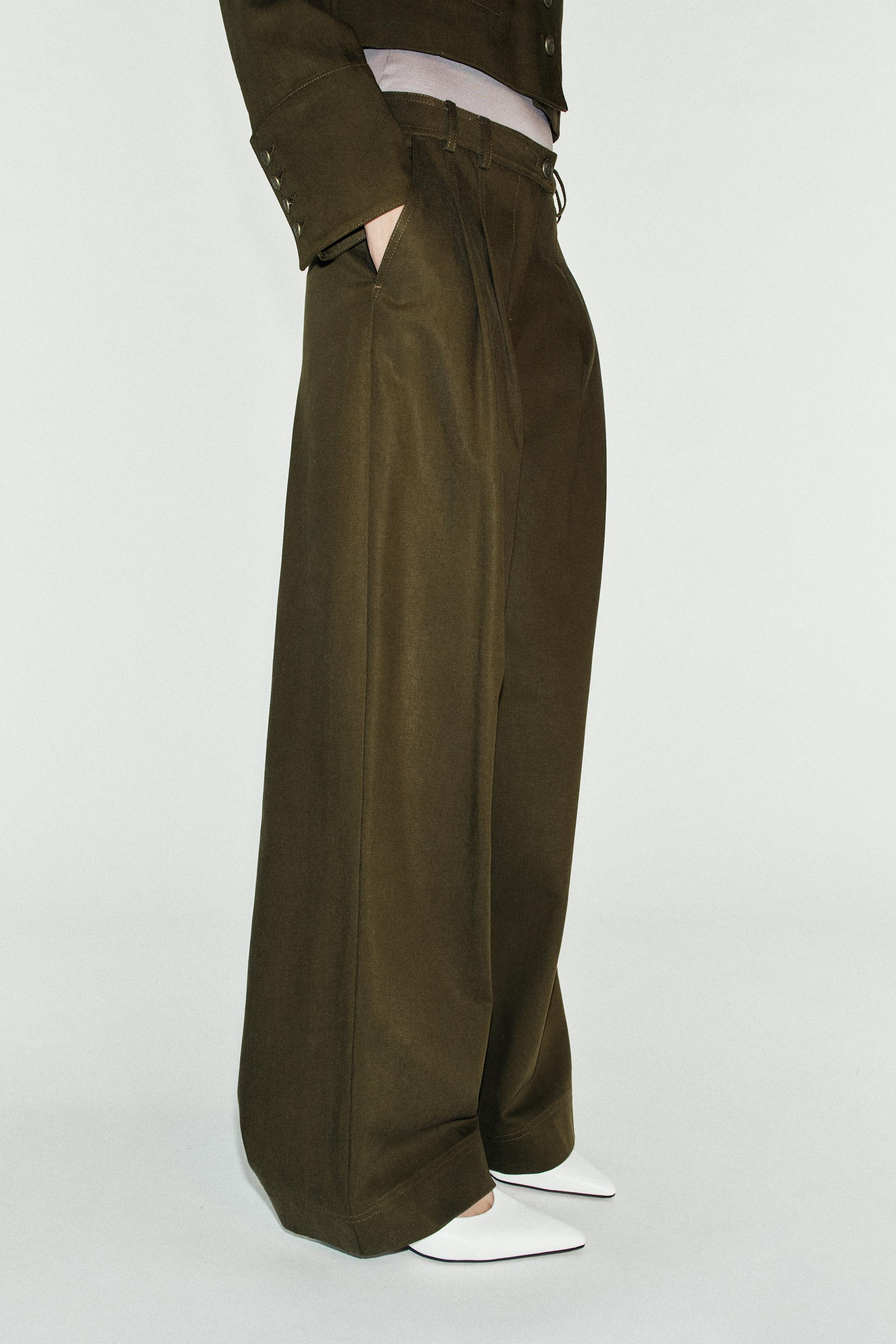 WIDE-LEG PLEATED PANTS | Zara US