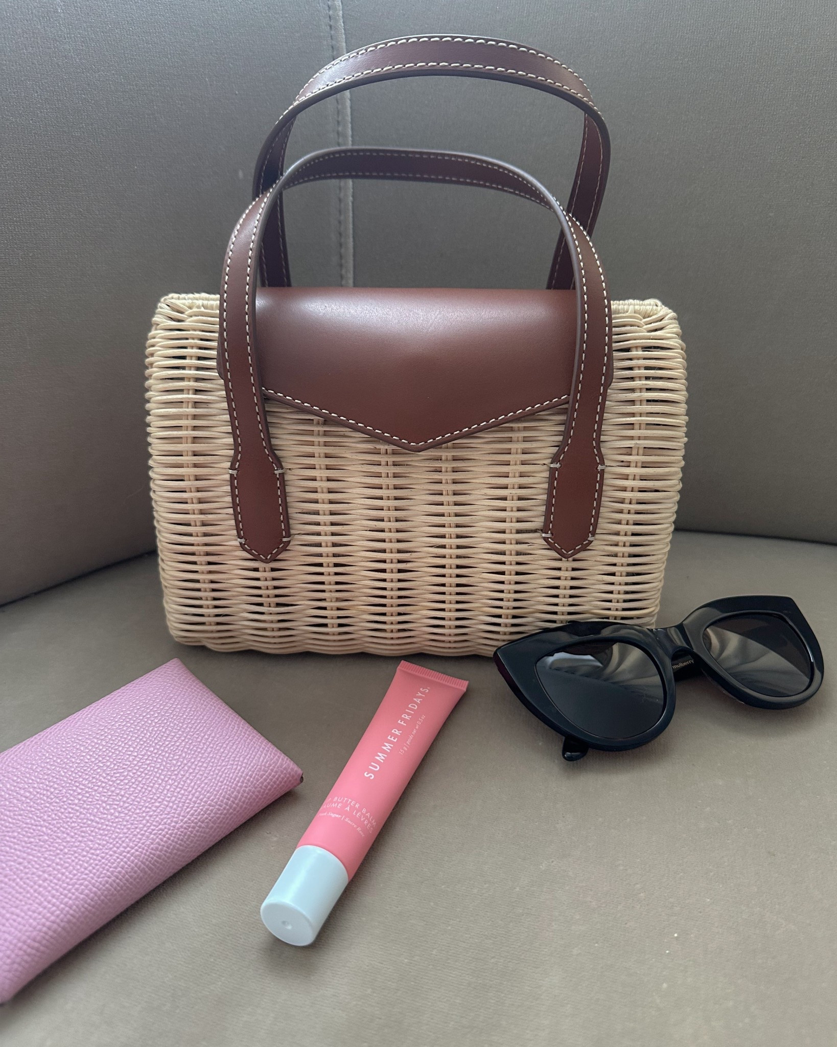 It’s giving Spring 🩷🌸

Very happy with my new wicker basket bag by J.Crew 🤎

Also pictured:
Customized Calvi card holder by Hermès
Sunglasses by Ace and Tate
Lip butter balm in pink sugar by Summer Fridays 

#LTKItBag #LTKBeauty #LTKSeasonal