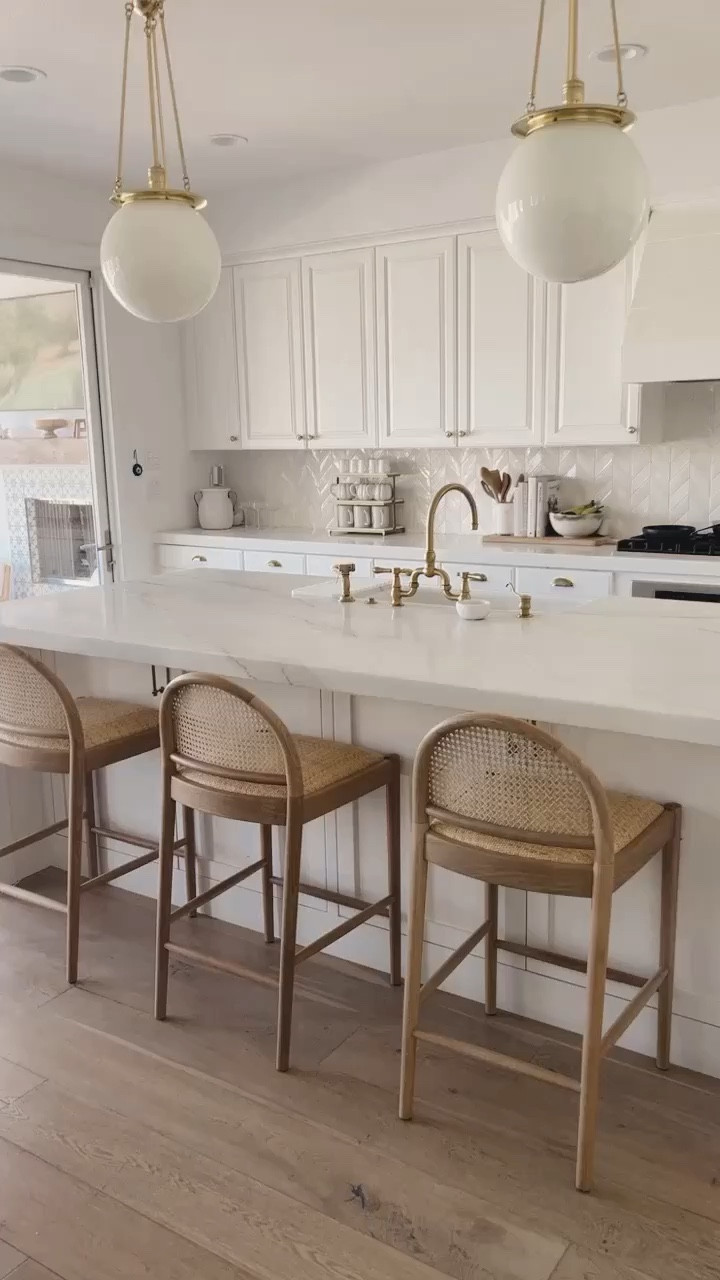 New bar stools, home decor, kitchen decor, StylinAylinHome 

#LTKstyletip #LTKhome #LTKunder100