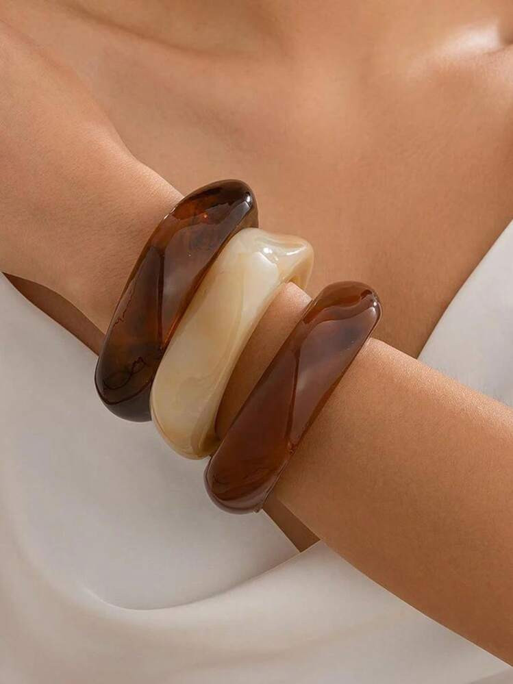 3pcs Exaggerated Asymmetrical Translucent Acrylic Bracelet For Women | SHEIN