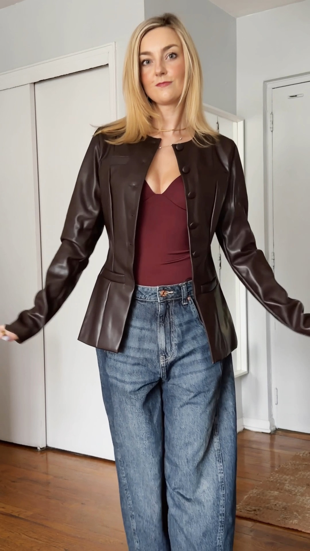 Hiiii, but jeans are not the end of the world. Blazer, cute top, a comfy pair of kitten heels and voila! 
This is the combo that will save you EVERY SINGLE TIME you have somewhere to be and only have 5 minutes.

Barrel jeans from @Zara size 26
Top @zara size small 
@Revolve blazer size small 

chic outfit idea • jeans outfit • blazer outfit • everyday chic • ootd • elevated basics • spring outfit • spring outfits 

#LTKWorkwear #LTKTall #LTKSeasonal