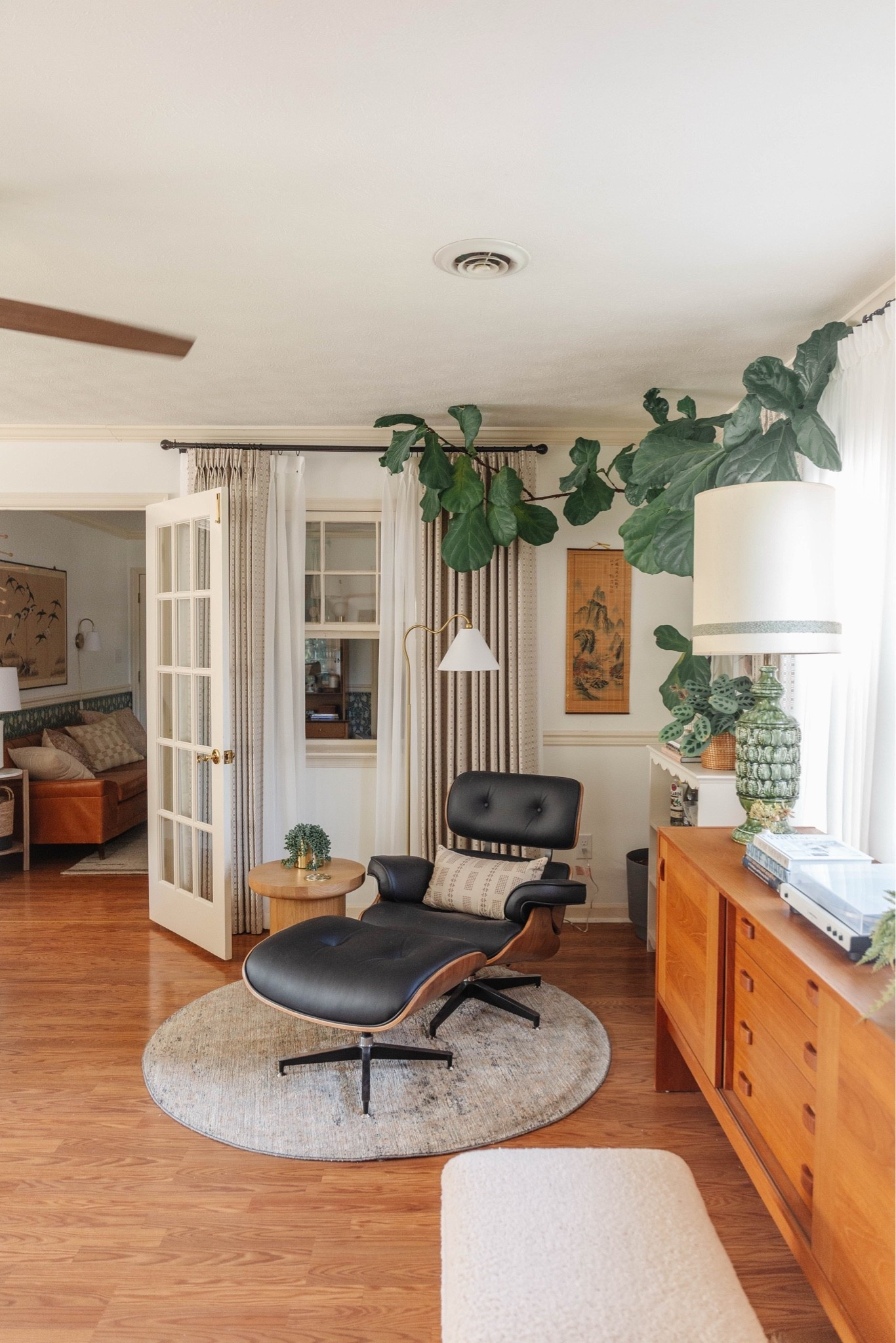 Recreate our cozy mid-century inspired reading nook with these home décor finds!

#LTKHome
