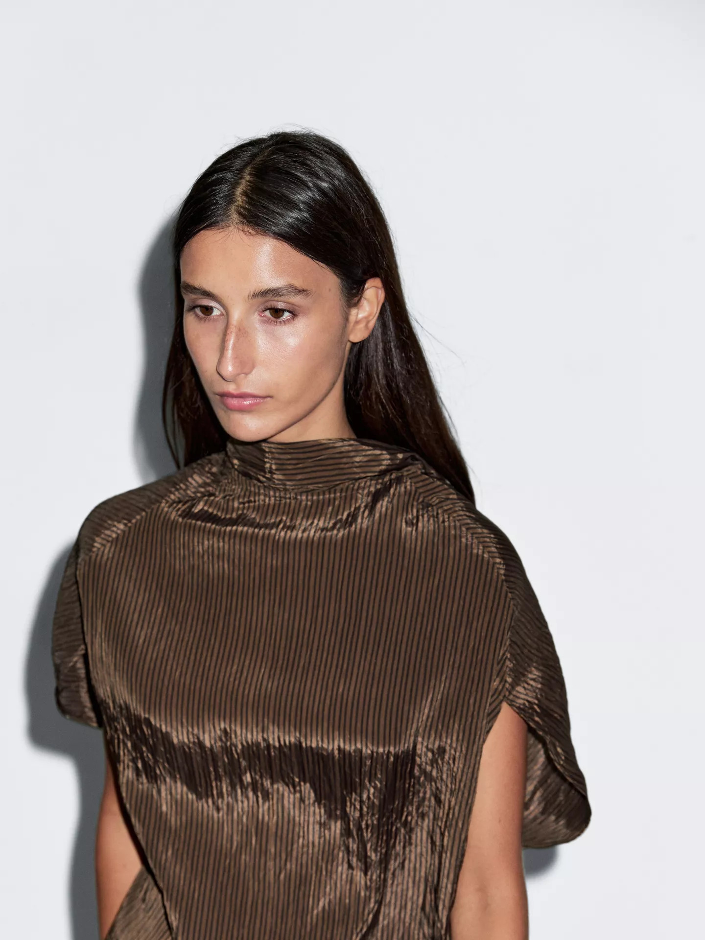 Bluse mit schmalen Streifen und Foular | Massimo Dutti DE