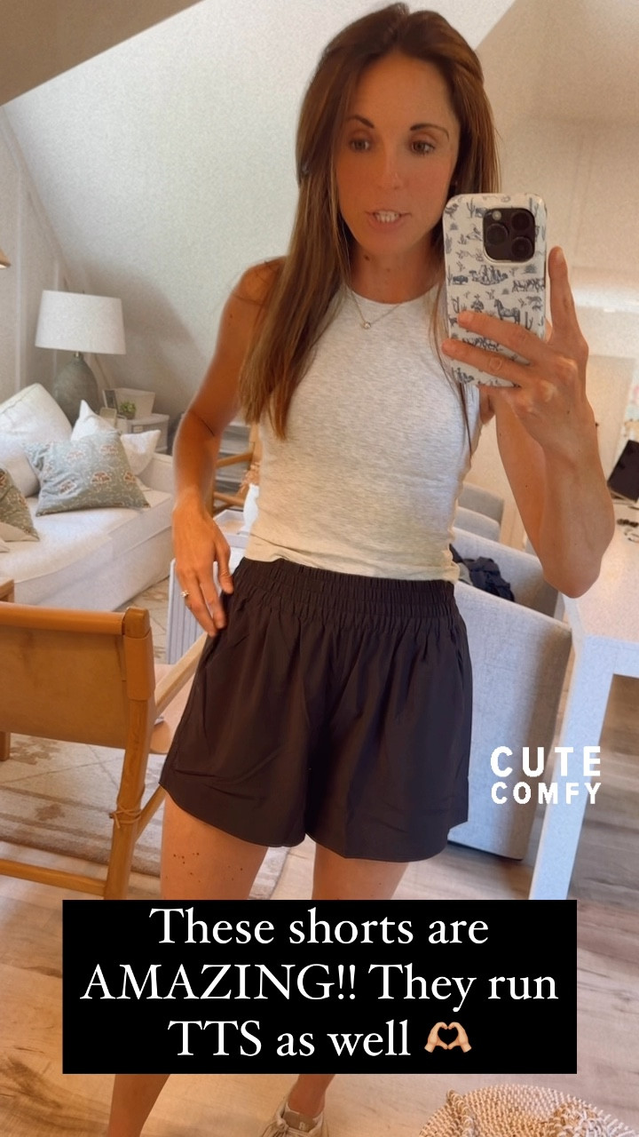 These Vuori shorts are SO comfy and flattering with a super comfy waist! They run TTS 🤍 #vuori #shorts #highwaist #black #womens

#LTKVideo #LTKActive #LTKfitness