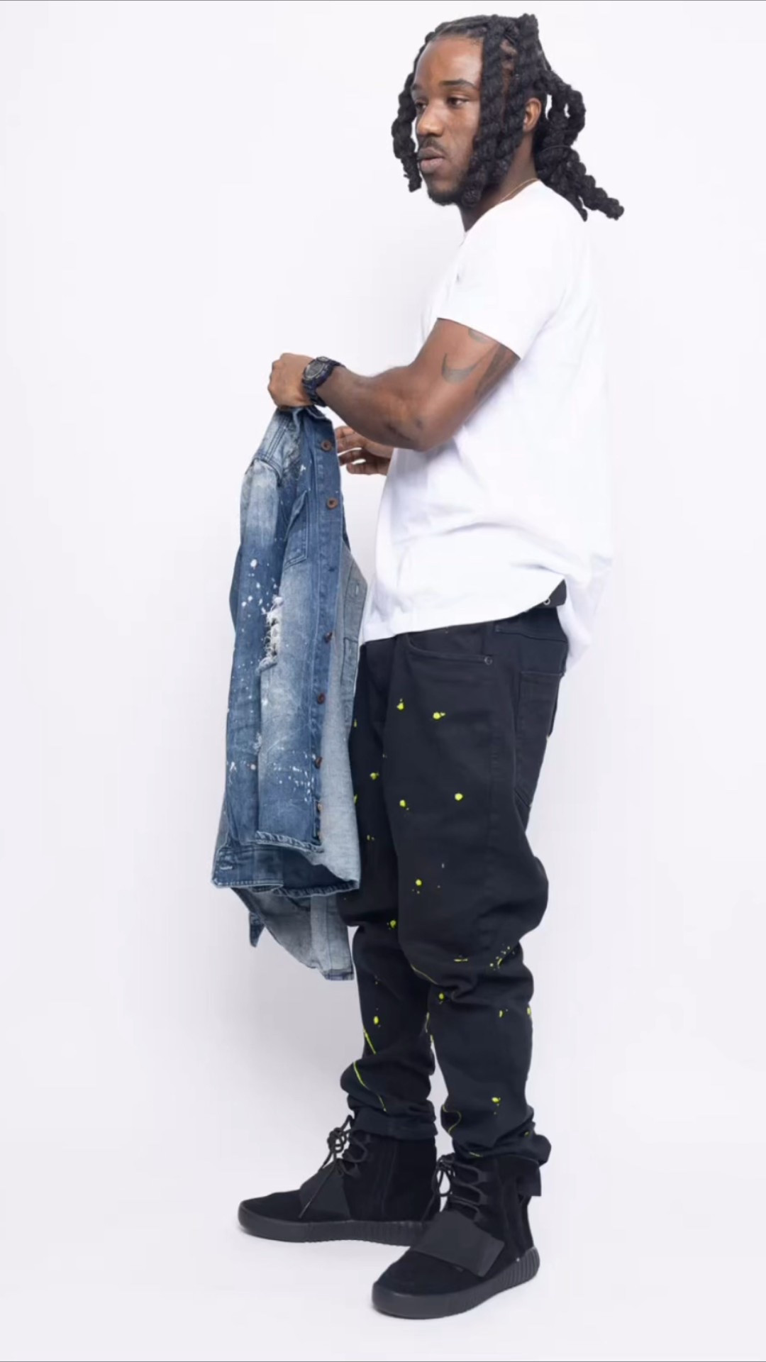 White Tshirt Yeezy Boost 750 , Jeans Jacket for and kids boys Style Ripped Jeans & Men Gold Necklace 

#MERCH1ONE1

#LTKdayinmylife #LTKU #LTKMidsize