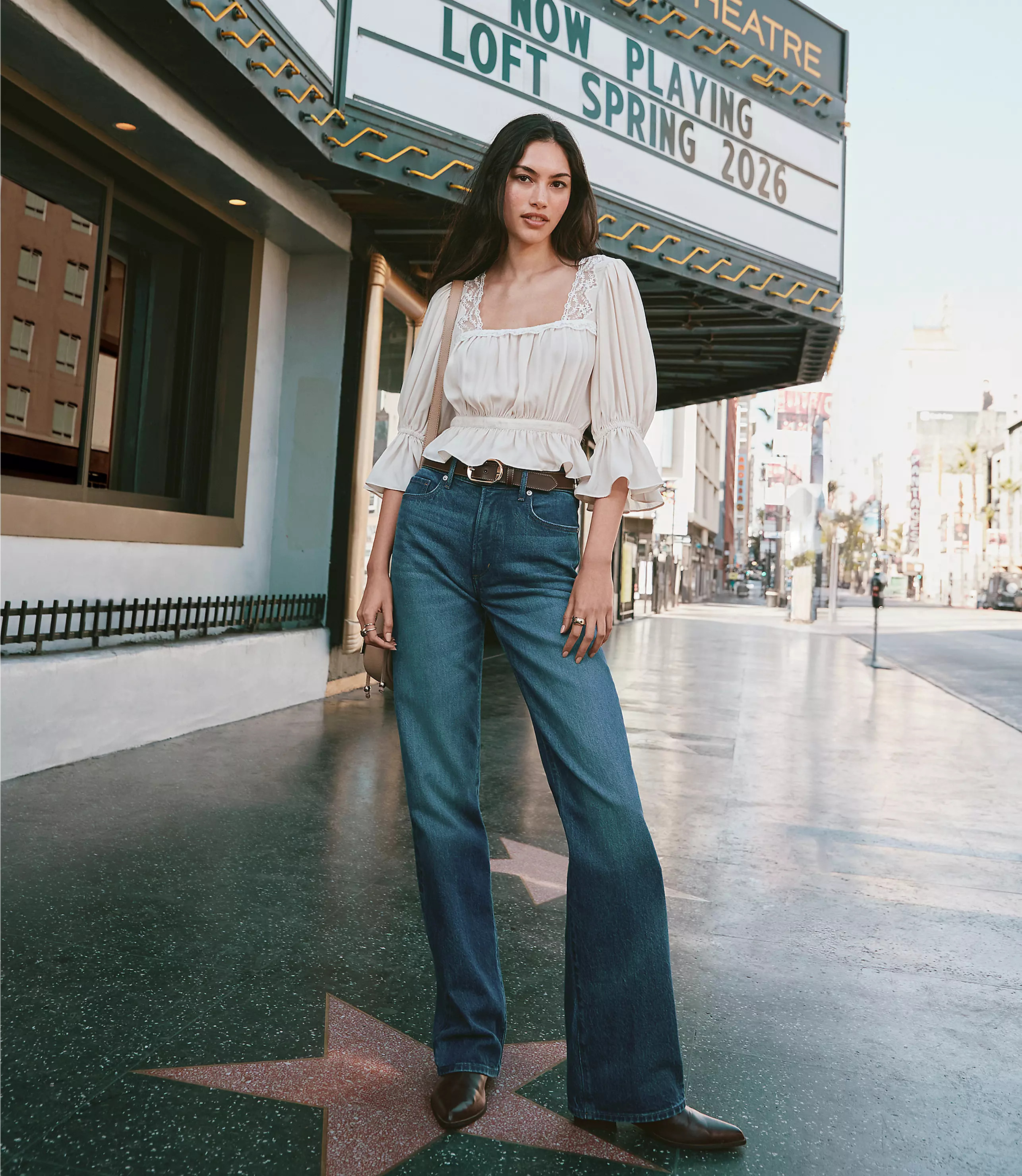 Rivete Mid Rise Relaxed Straight Jeans in Dark Wash | LOFT