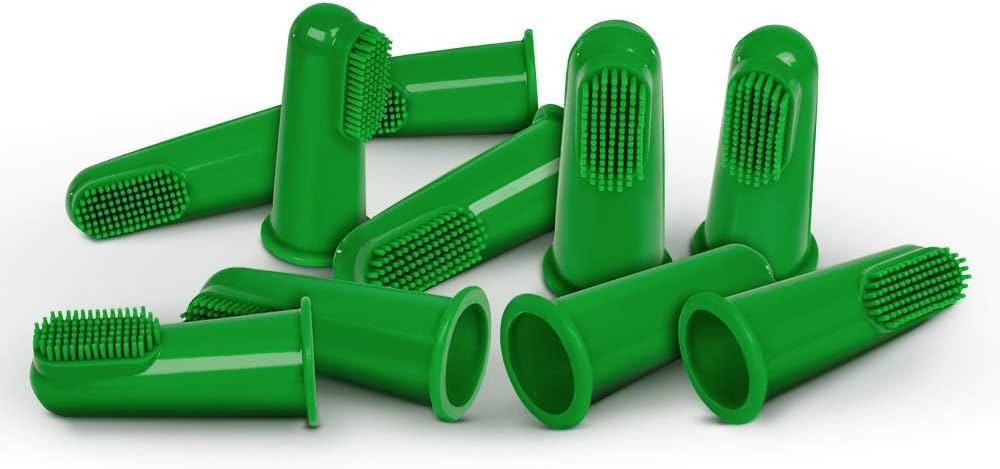 Vet’s Best Dog Toothbrush | Easy Teeth Cleaning for Dog Dental Care, Perfect for Dogs and Cats ... | Amazon (US)