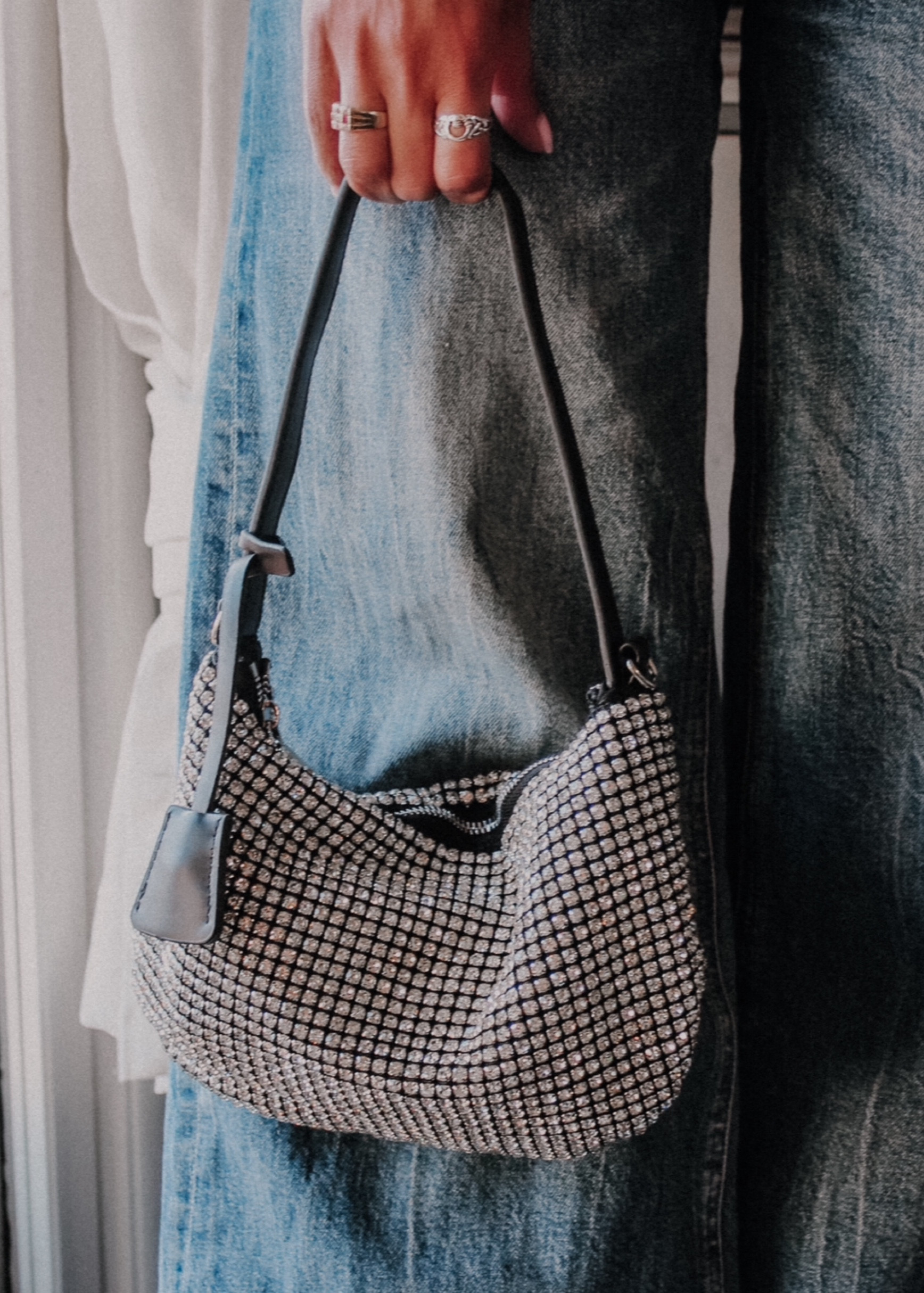 I get more questions about this bag than any one I have ever carried before!!! Insanely budget friendly & so cute!! ♥️

Wedding style, summer bag, summer wedding 

#LTKFindsUnder50 #LTKItBag