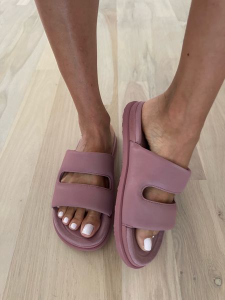 Comfortable lululemon slide sandals I have size 6 I sized down 

#LTKShoeCrush #LTKFindsUnder100