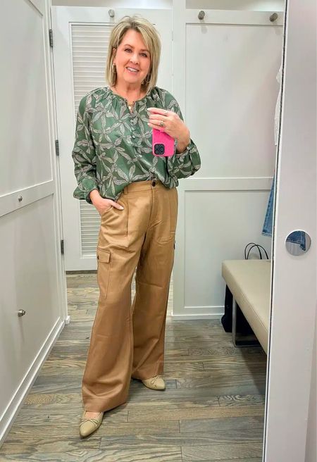 Floral blouse size medium | cargo pants size 8 | ballet flats | office outfit | teacher outfit 

#LTKWorkwear #LTKShoeCrush #LTKStyleTip