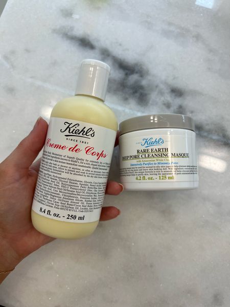 30% off friends and family sale at @kiehls with code KRISTIN30 !!! #kiehlspartner #kiehlsUS