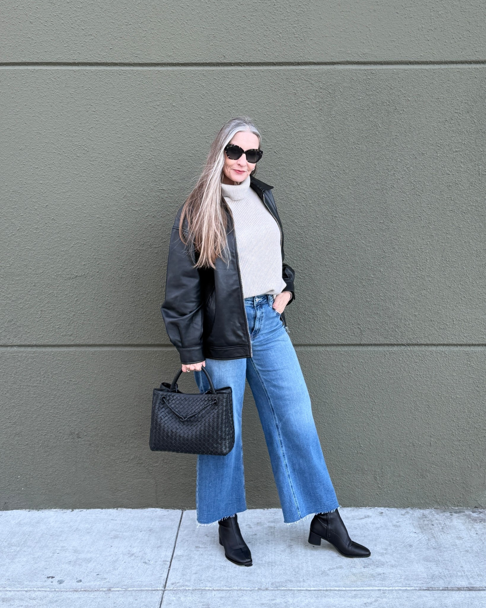 Capsule wardrobe pieces, high-quality & oh so chic! #capsule #sustainablestyle #midsize #size10 #styleover50 #modernclassics #mnimaliststyle #minimalist 

#LTKMidsize #LTKOver40 #LTKFindsUnder50