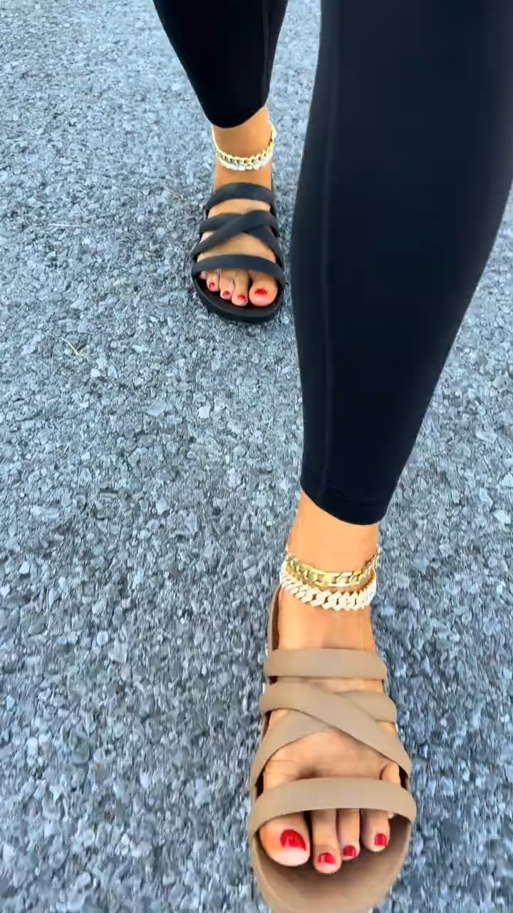 Crocs splash strappy sandals are so comfortable and cute! #crocs #crocssandals #crocssplashstrappysandal #comfortablesandals #ad 

 #LTKootd #LTKSwim #LTKTravel