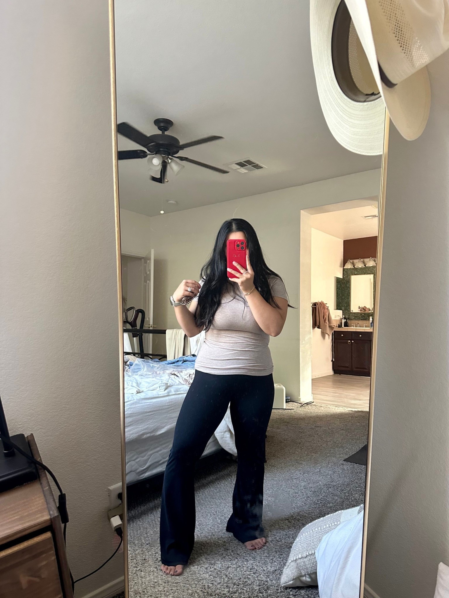 Obsessed with these leggings! So flattering and hugs you in all the right places. Perfect for a workout or just lounging around the house! 

Leggings, crossover pants, tummy control, wide leg, flare leggings, yoga pants, women’s pants



#LTKmomlife #LTKgrwm