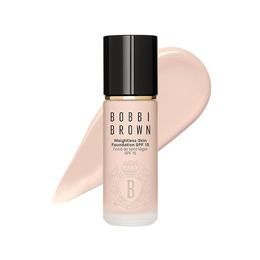 Bobbi Brown Weightless Skin Foundation SPF 15 | Oil-Controlling, 24-Hour Hydrating Foundation, Me... | Amazon (US)